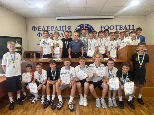 Команди СК «Київ» U14 та ДЮСШ «Арсенал Київ» U15 відзначені за успіхи в Чемпіонаті м. Києва сезону 24/25
