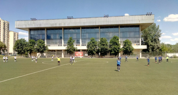 Футбольне поле 