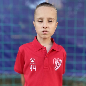 Олійник Артем